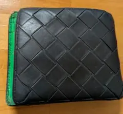 BOTTEGA VENETAイントレチャート コインパース付き 二つ折り財布