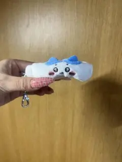 ちいかわ　ハチワレ　リストバンドキーホルダー