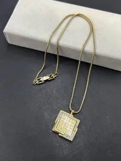 美品✨ジバンシィスクウェアラインストーン4Gロゴ_レディース 
