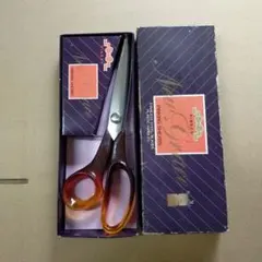 Item thumbnail for item c59925aa-2cab-4ef7-9999-bf72c05af1d8