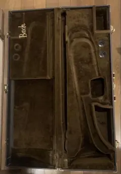 Item thumbnail for item 47307807-8636-4faa-9627-52bad8cd2052