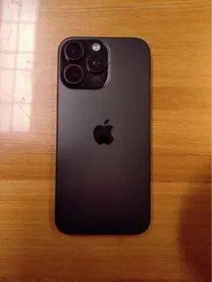 【美品】 iPhone 16 Pro Maxブラックチタニウム 256GB