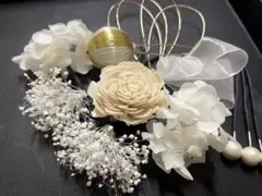 髪飾り 卒業式 成人式 結婚式 和装小物 ドライフラワー　ホワイト　前撮り