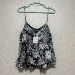 【新品タグ付き】nice claup 花柄　キャミソールのサムネイル