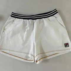 FILA テニスウェアレディースＭサイズ　ショートパンツ