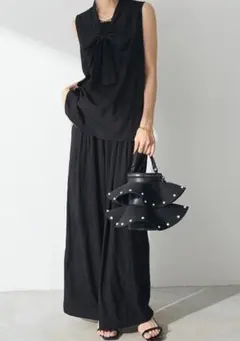 新品⭐️レイヤードボウタイ付きセットアップ　ブラック　Frene