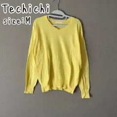 イエロー　ニット　長袖　薄手　春先　Ｖネック