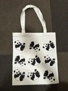 パンダイラスト トートバッグ ファスナー・インナーポケット付き　厚め