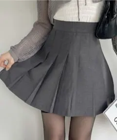 Ada. インパン裏地付き プリーツミニスカート グレー S