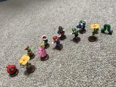 チョコエッグ フィギュア スーパーマリオ ルイージ　ピーチ姫　ヨッシー　キノピオ