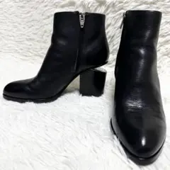 美品✨ALEXANDER WANG ショートブーツ サイドジップ ブラック 36のサムネイル