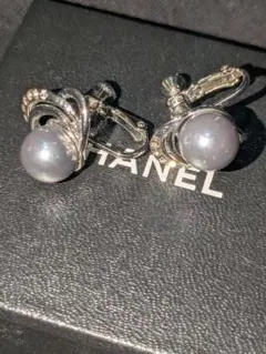 シャネル フェイクパールピアス 【査定済】