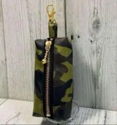 Item thumbnail for item 06a3a077-9b79-438e-8537-dd7cdac193cb