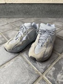 【adidas】YEEZY BOOST 700 V2 FV8424