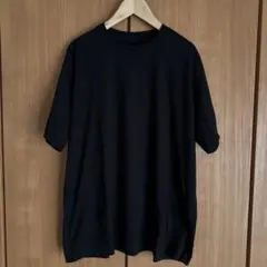 黒 Tシャツ