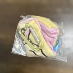 ちいかわ　ダイカットポーチ　うさぎ カプセルトイ ガチャ