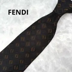 FENDI フェンディ シルバー ネクタイ ズッカ柄 デカロゴ シルク - メルカリ