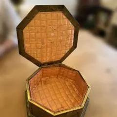 Item thumbnail for item 2b921c97-3f3d-414d-b51f-b7a3c4c55b97