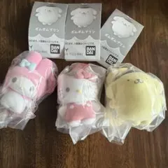 サンリオ　ガチャガチャ　カラビナハローキティ・マイメロディ・ポムポムプリン