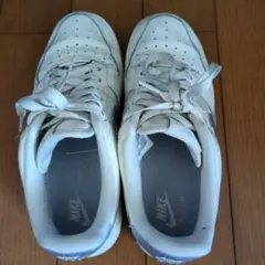 Nike Air Force 1 ホワイト/パープル