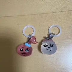 おぱんちゅうさぎ　めじるしアクセサリー　2個セット