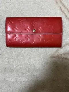 ルイ・ヴィトン（Louis Vuitton） モノグラム・ヴェルニ長財布【美品】