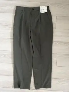 タックワイドパンツライト オリーブ 新品