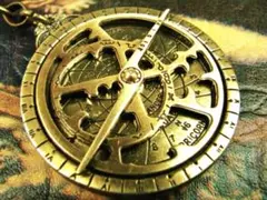 今だけセール先着1名のみ　アストロラーベキーチェーンφ4.5ｃｍ　古代天文機器