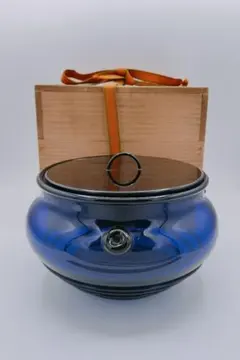 d883 水指 瑠璃水器 硝子 岩田久利 木箱 茶道具 古物 d883 水指 瑠璃水器 硝子 岩田久利 木箱 茶道具 古物 - メルカリ