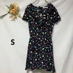 夏物バーゲン　スパイラルガール　ワンピース　ミニ　花柄　フリル　サイズ1 S相当
