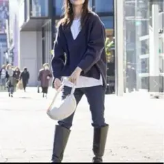 【新品】CIAOPANIC TYPY ニット　Vネックニット　ネイビー