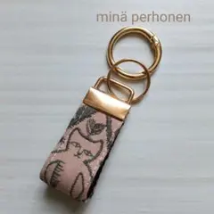 ミナペルホネン　丸カラビナ付きキーホルダー　シンフォニー　ピンク