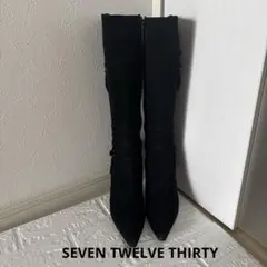 SEVEN TWELVE THIRTY スエードロングブーツ ストーン付きのサムネイル