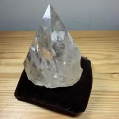 ネパール ガネッシュヒマール産 ヒマラヤ水晶製 ピラミッドシュリヤントラ ＃9 ネパール ガネッシュヒマール産 ヒマラヤ水晶製 ピラミッドシュリ