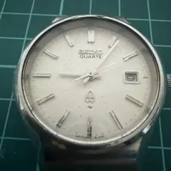 SEIKO クォーツ 腕時計 5T4952