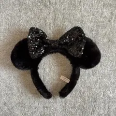 ミニーマウス　カチューシャ　ディズニー　スパンコール　黒