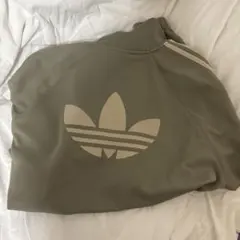 adidas オリーブ ジャージ Mサイズ