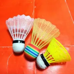 バトミントン プラスチックシャトルコック 3個セット