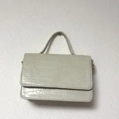 アースミュージックエコロジー　ハンドバッグ