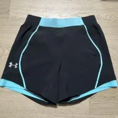 新品　アンダーアーマー　ランニングショーツ　パンツ　Mサイズ