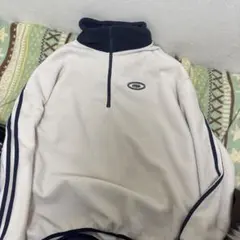 クリーム色 ハーフジップ フリースジャケット