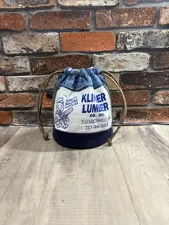 Item thumbnail for item 9e63a41e-7d2c-45de-baa0-a7c68cb65fbf