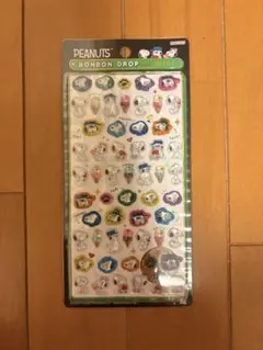 PEANUTS BONBON DROP ステッカー スヌーピー