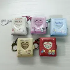 サンリオ　シークレットミニフォトアルバムキーホルダーパティ&ジミータイニーチャム