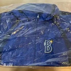 横浜DeNAベイスターズ アウター　新品未使用