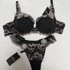 ブラジャーショーツセット