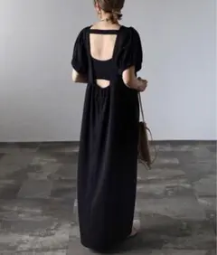 BONJOUR SAGAN バックオープンパフスリーブコクーンワンピース　黒