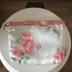 LAURA ASHLEY ティッシュポーチのサムネイル