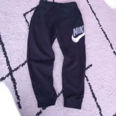 Nike スウェットパンツ 黒　145サイズ