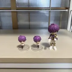 ななもり。アクリルスタンド、フィギュア